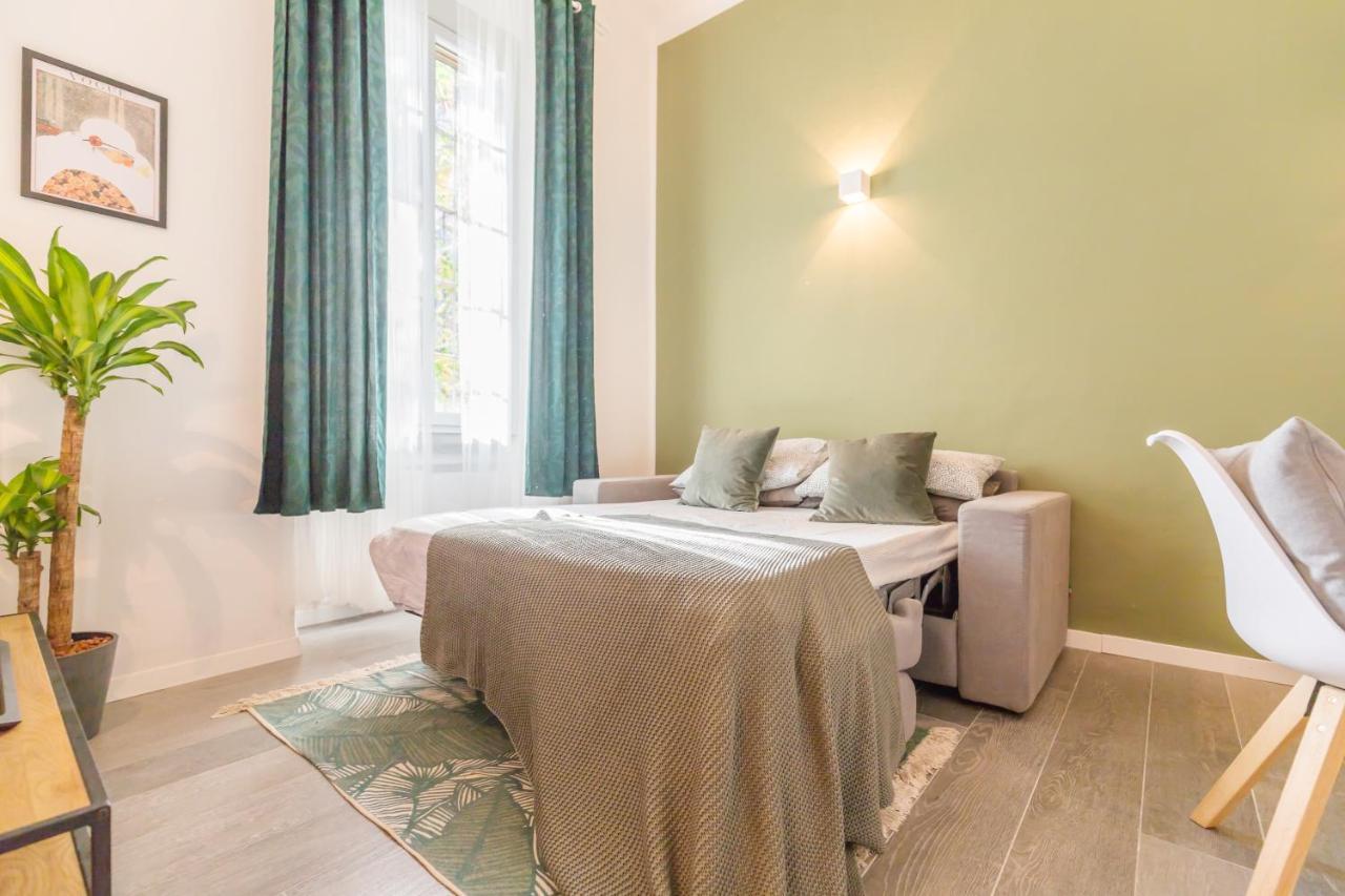 Appartement Duomo-navigli Charming And Modern With Fast Wifi Milaan